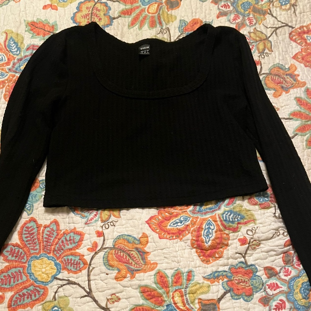 SHEIN Black Long Sleeve Fitted Crop Bodysuit